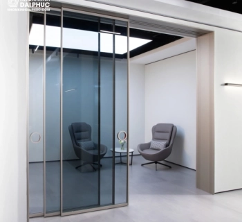 <p style="text-align: center;"><strong>Cửa Nh&ocirc;m Slim Cover</strong></p>